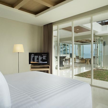 Hotel Santika Premiere Beach Resort Belitung Sijuk Exterior photo