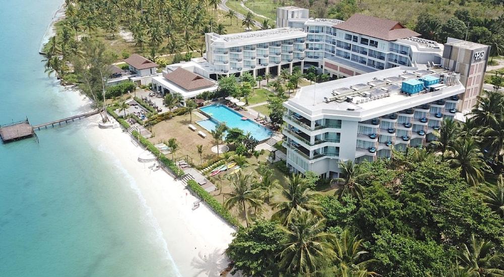 Hotel Santika Premiere Beach Resort Belitung Sijuk Exterior photo