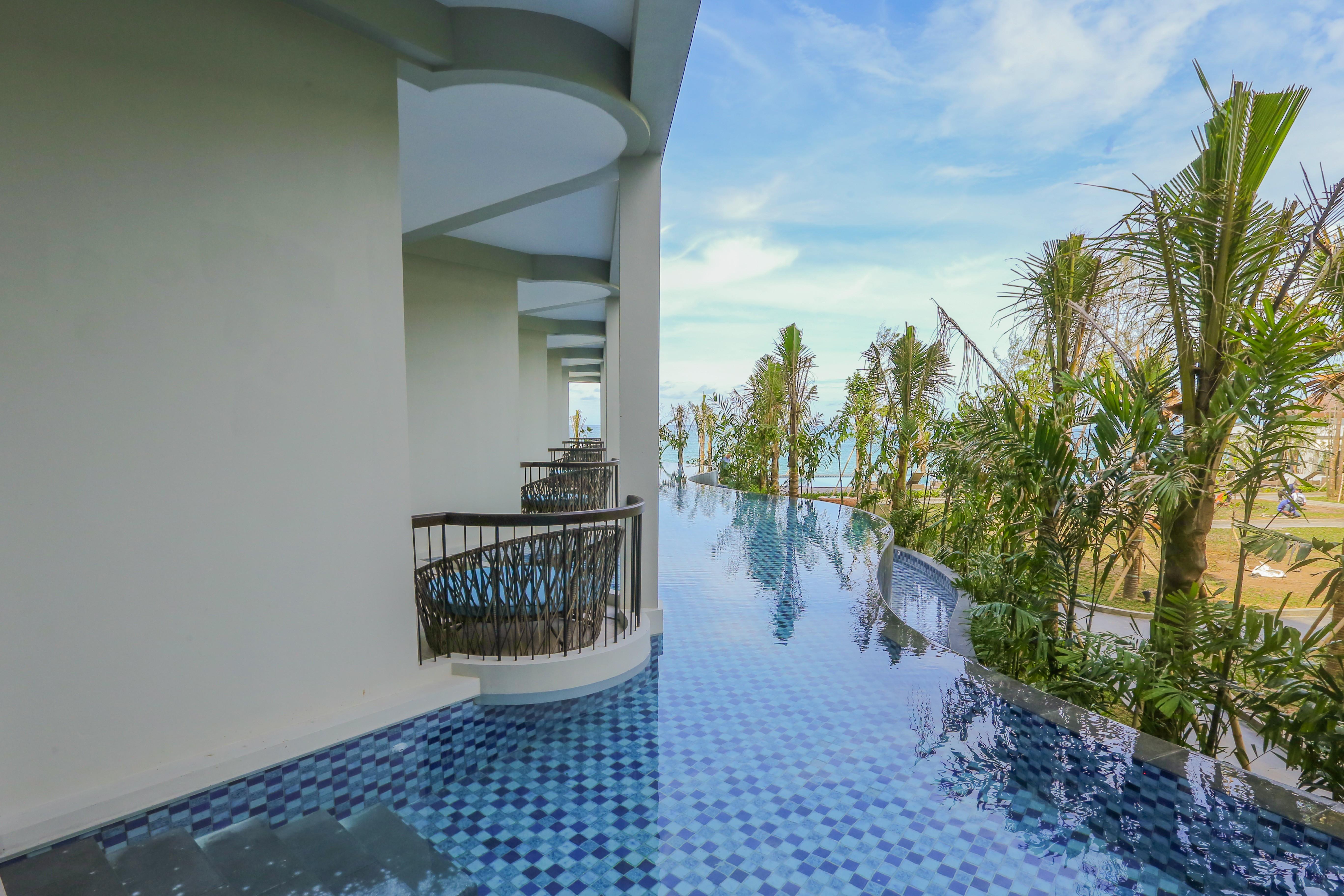 Hotel Santika Premiere Beach Resort Belitung Sijuk Exterior photo